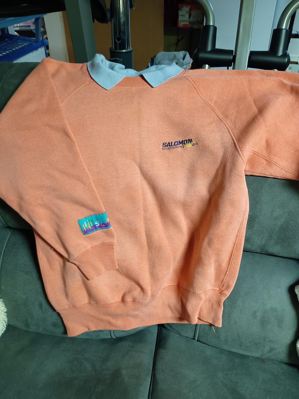Vintage 1990s Men's/ Unisex Salomon Ski Collared Sweatshirt L